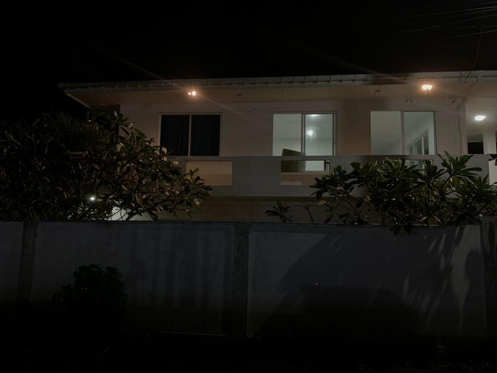 Ayu Hostel อัมบาลังโกดา ภายนอก รูปภาพ